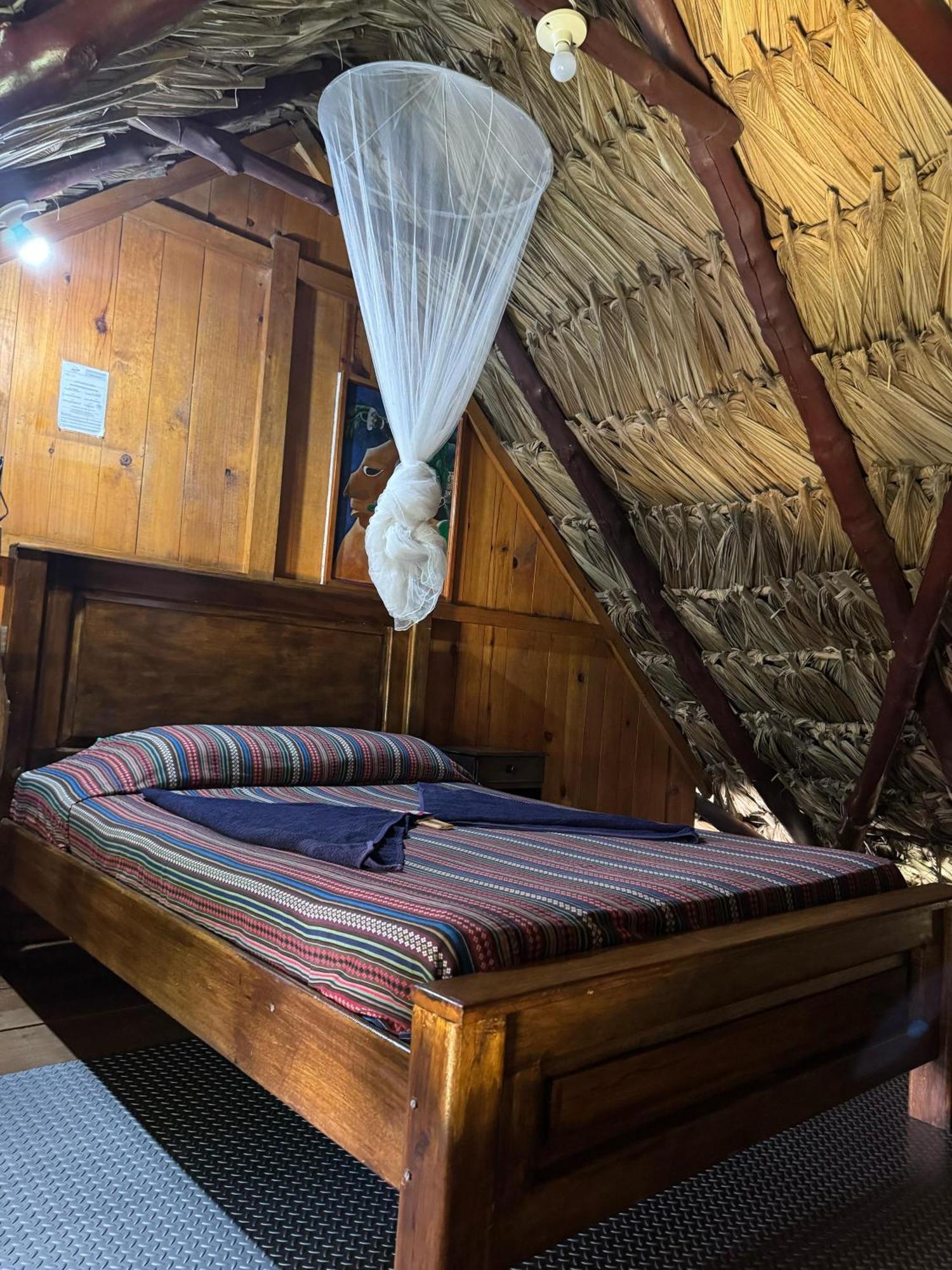 El Portal De Champey Hostel Lanquin Exterior photo