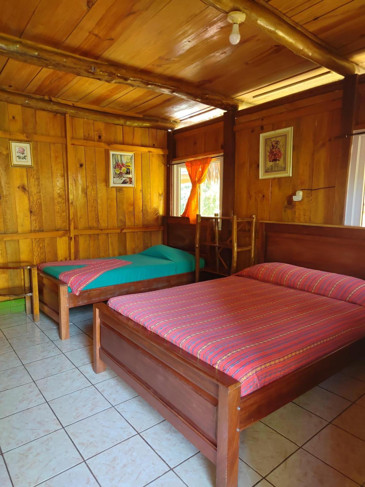 El Portal De Champey Hostel Lanquin Exterior photo