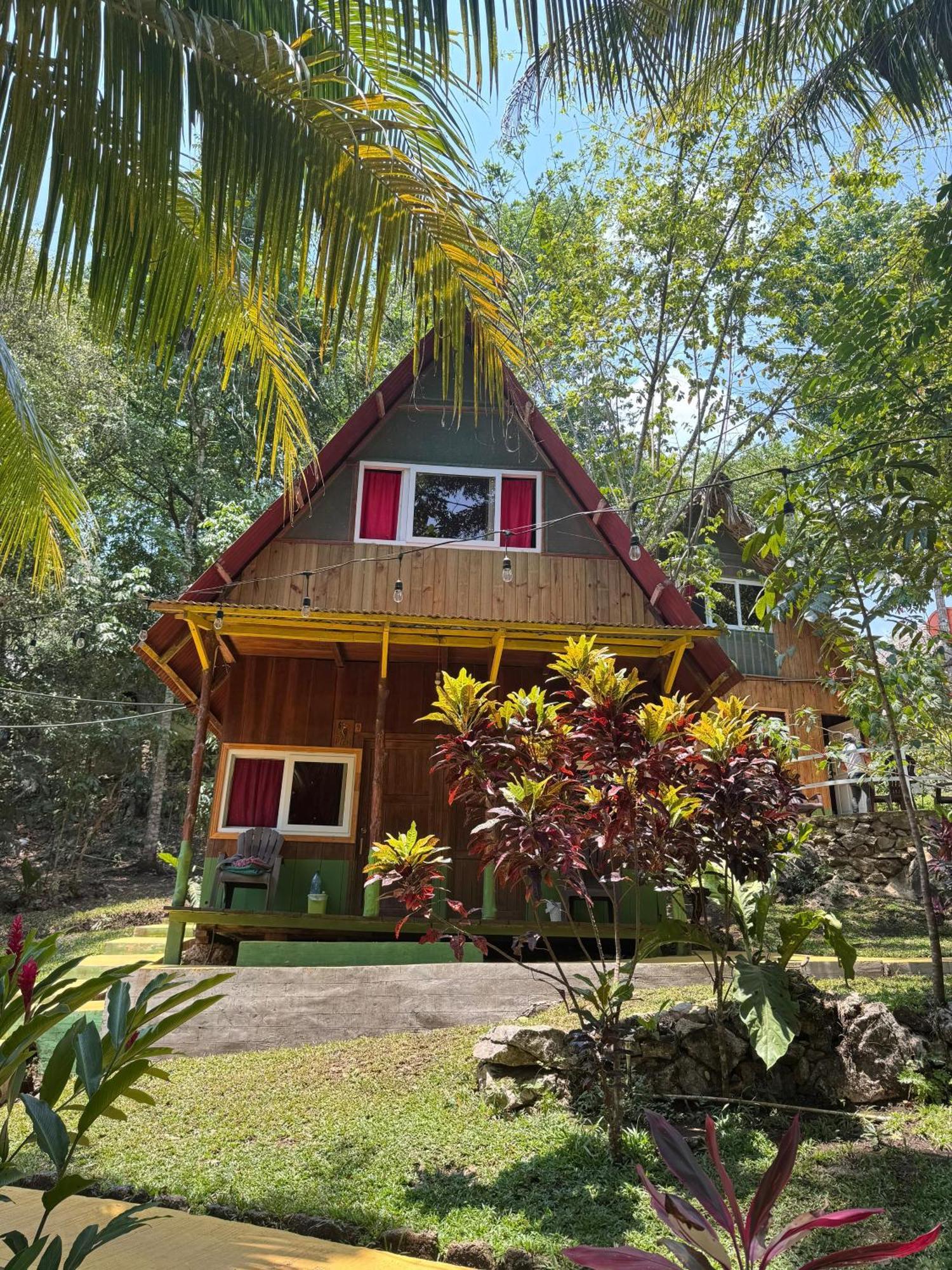 El Portal De Champey Hostel Lanquin Exterior photo