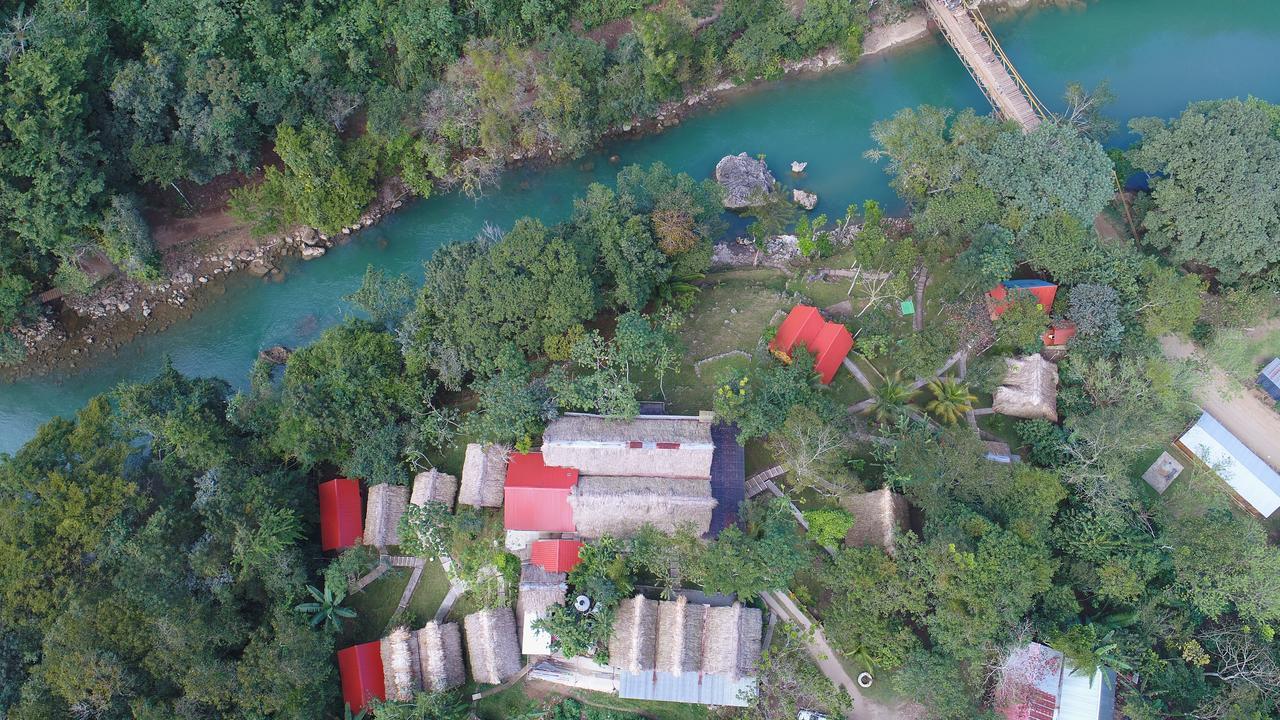 El Portal De Champey Hostel Lanquin Exterior photo